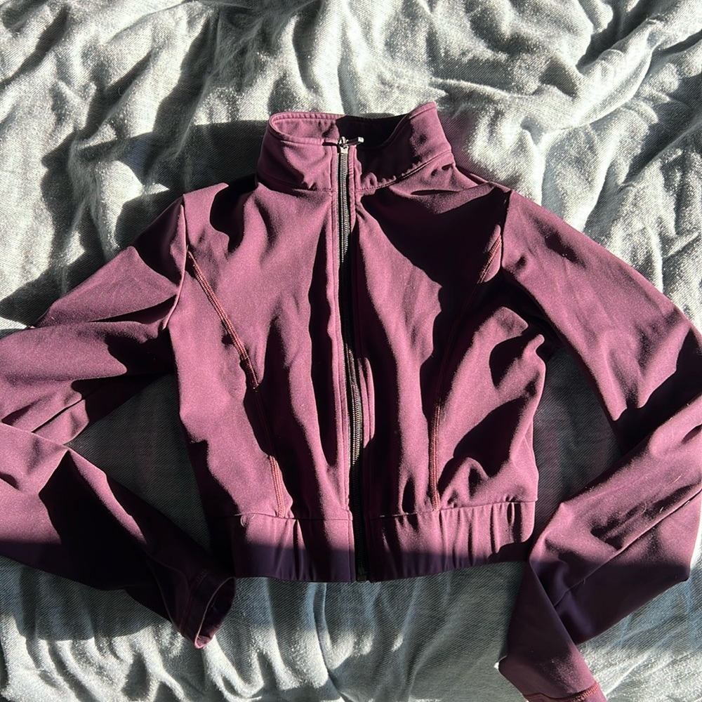 Cropped fitness jacket